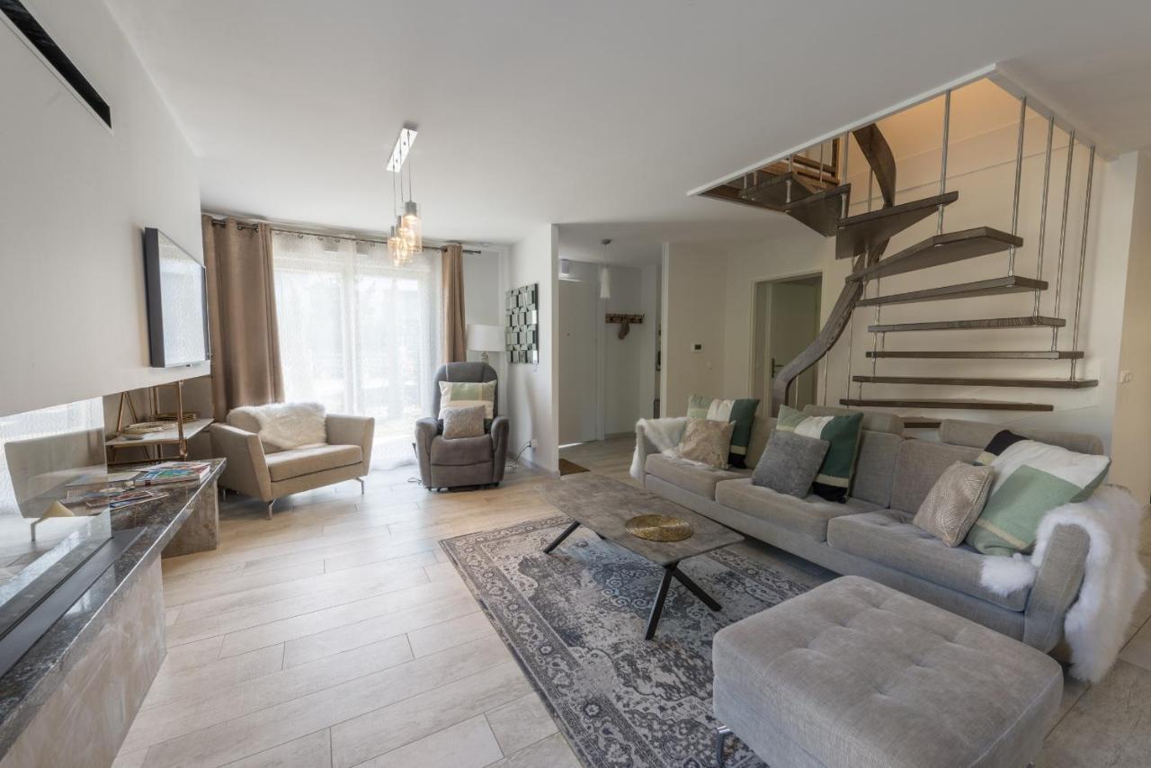 La Maison Du Port, Une Exclusivite Lla Selections By Location Lac Annecy Saint-Jorioz Exterior foto